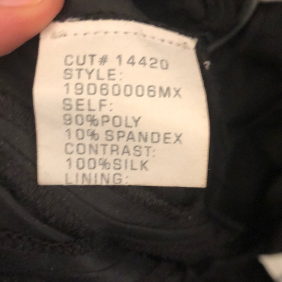 Beautiful Tadashi collection formal gown - Picture 7 of 8